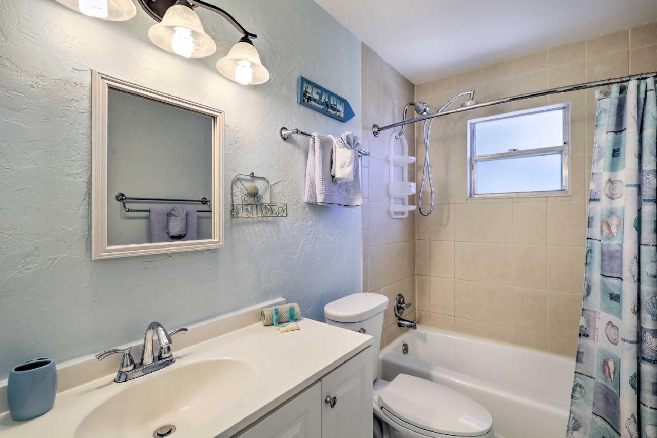 Cape Canaveral Cottage With Hot Tub Walk To Beach Εξωτερικό φωτογραφία