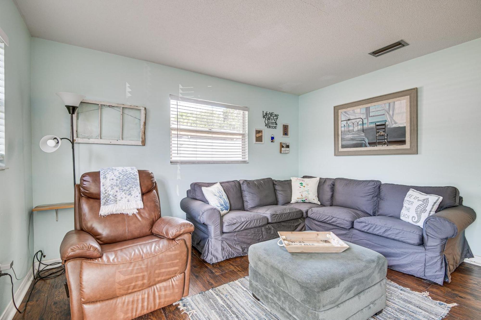Cape Canaveral Cottage With Hot Tub Walk To Beach Εξωτερικό φωτογραφία